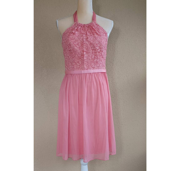 David's Bridal Tie Neck Halter Floral Lace Mini Bridesmaid Dress Parfait Pink 8 - Picture 1 of 14